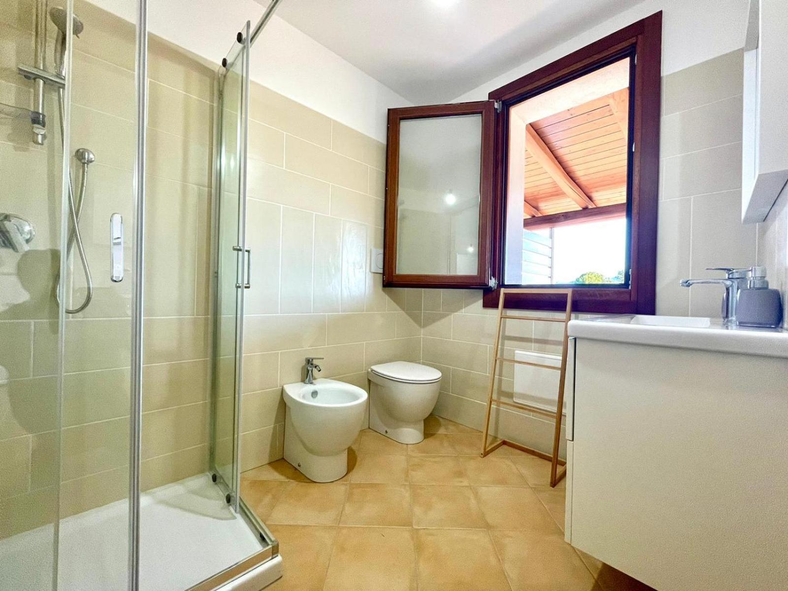 Cronta Apartments Bari Sardo Exteriör bild